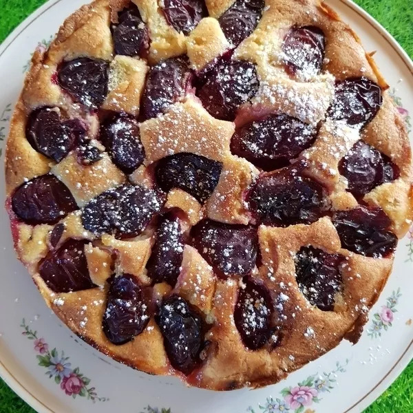 Tarte noisettine aux prunes