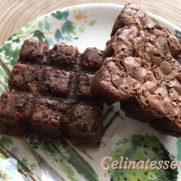 Brownies  de Maelig et leur sauce caramel