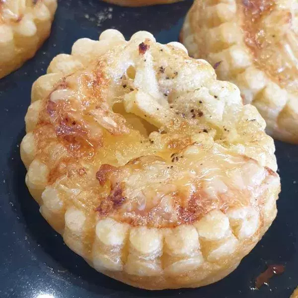 Mini tartelettes apéritives pomme / camembert