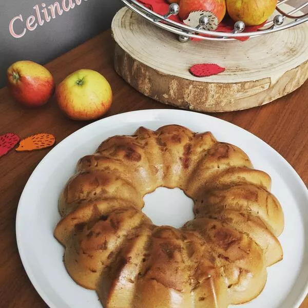 Far aux pommes caramélisées et lait ribot