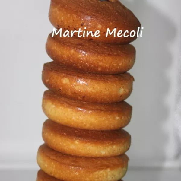 Petits gâteaux moelleux façon donuts