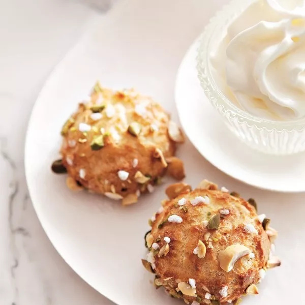 Chouquettes pistache-noisette sans gluten