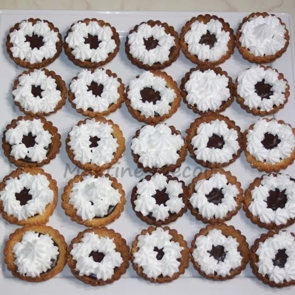 Mini tartelettes au chocolat meringuées