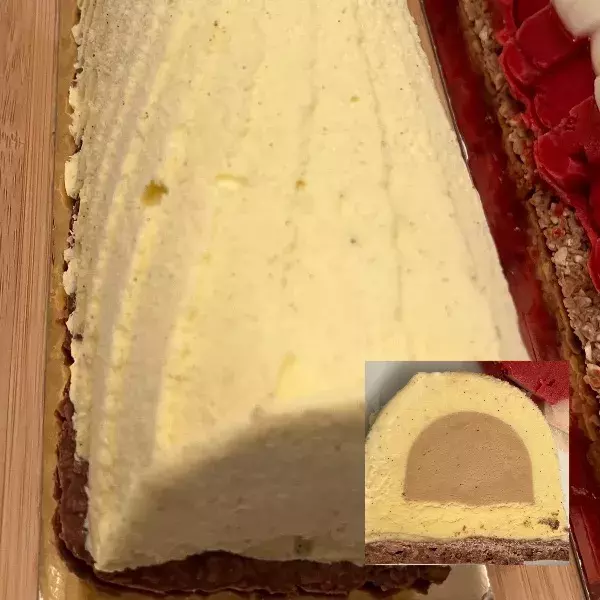 Bûche glacée vanille praliné 