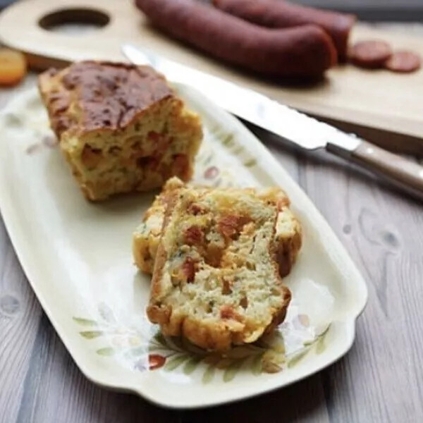 Cake au chorizo et abricots