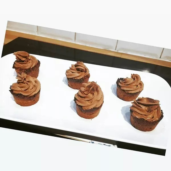 Cookie cup et mousse au chocolat caramel