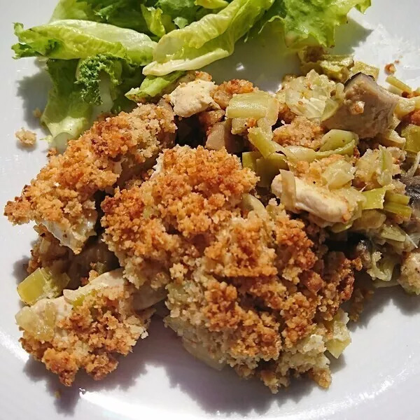 Crumble de poulet-poireaux-mozzarella