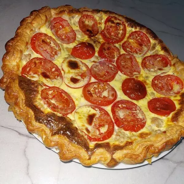 Tarte au thon et à la tomate 