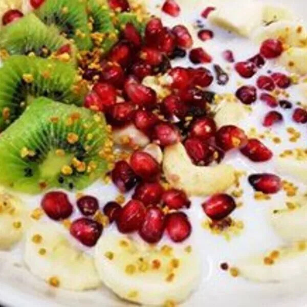 PORRIDGE  AUX FLOCONS D'AVOINE ET FRUITS