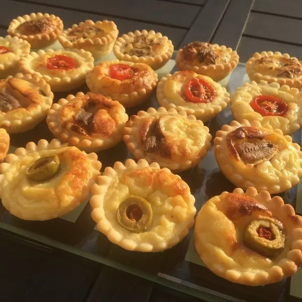 Mini tartelettes à la ricotta et au parmesan