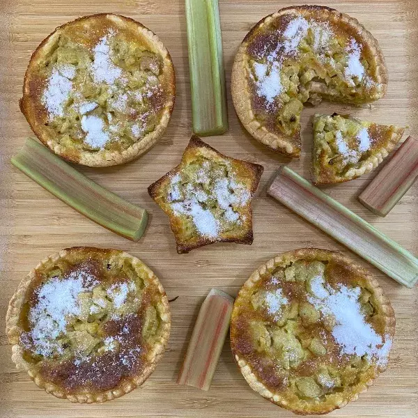 Tartelettes à la rhubarbe