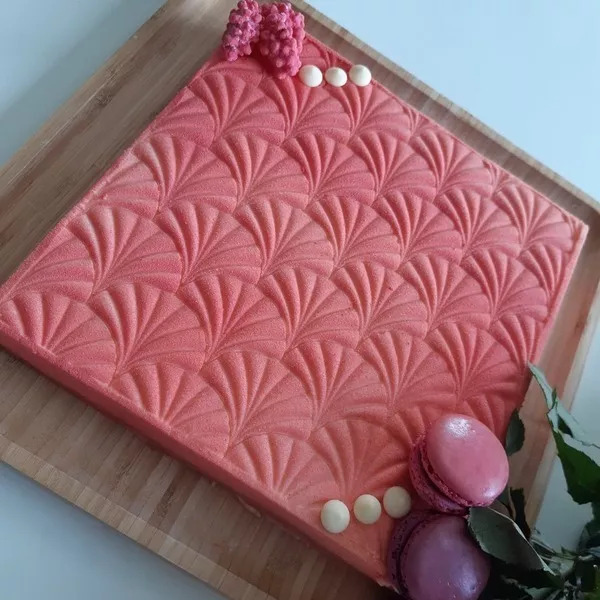 Bavarois Palmettes Framboises et  Pralines Roses