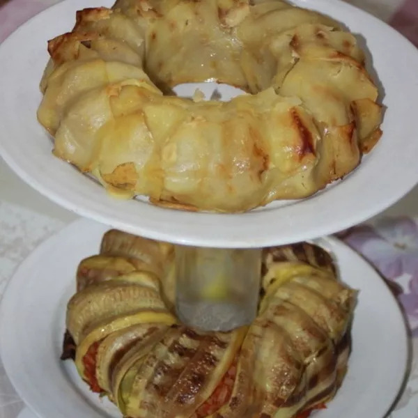 Double savarin de courgettes/riz à la tomate et pommes de terre/lardons/butternut