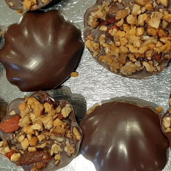 Coquille au chocolat et son granola 