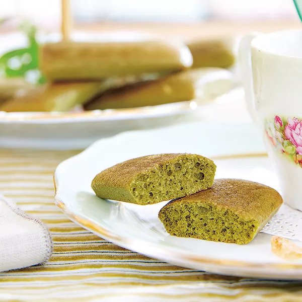 Financiers au thé Matcha