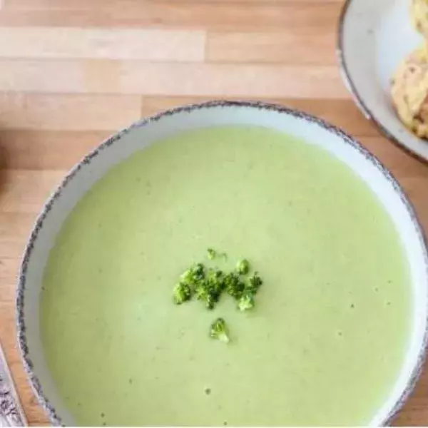potage pied de brocoli ou de chou fleur