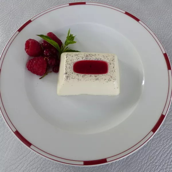 Panna-cotta vanille framboise