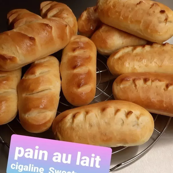 Pains au lait d amande