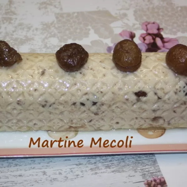 Bûche à la vanille et à la crème de marrons