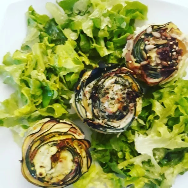 Tourbillons de courgettes au jambon cru