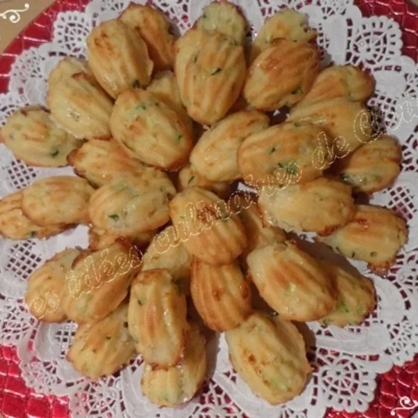 Madeleines courgette / mozzarella