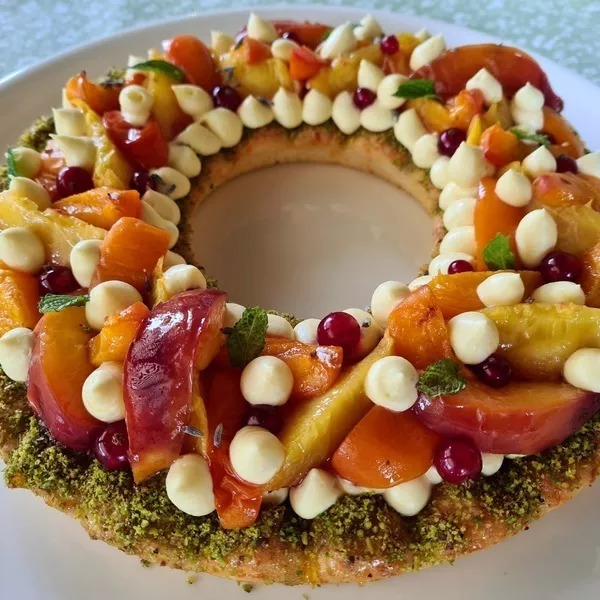 Tarte couronne aux Abricots, Nectarines, crème au lait d'Amandes