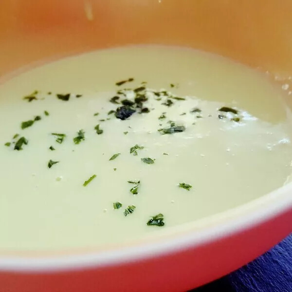 VELOUTE DE POIREAUX