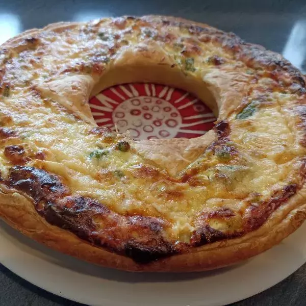 Tarte saumon fumé et ses petits légumes printaniers