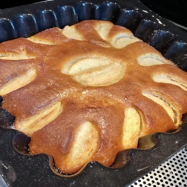 Gâteau au yaourt aux pommes