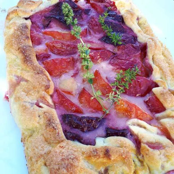 TARTE RUSTIQUE AUX PRUNES