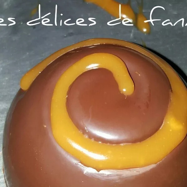 Dômes spirales mousse poire coque chocolat