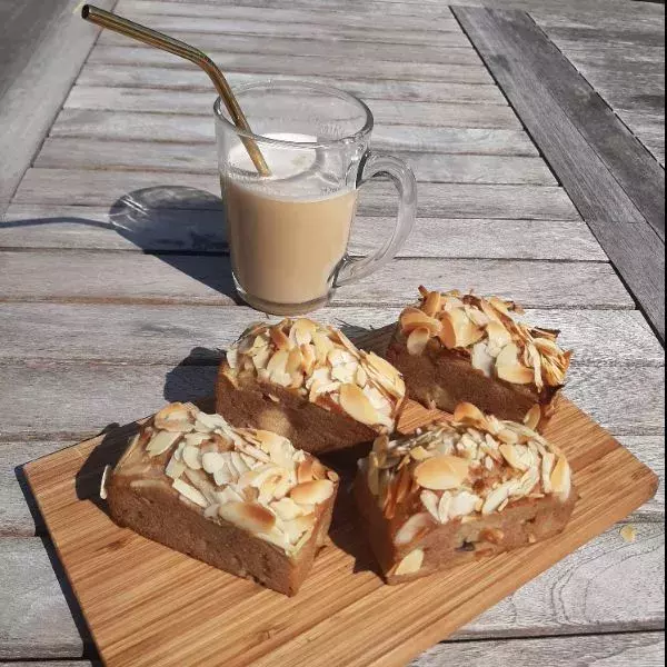 Cakes amandes rhubarbe sans gluten