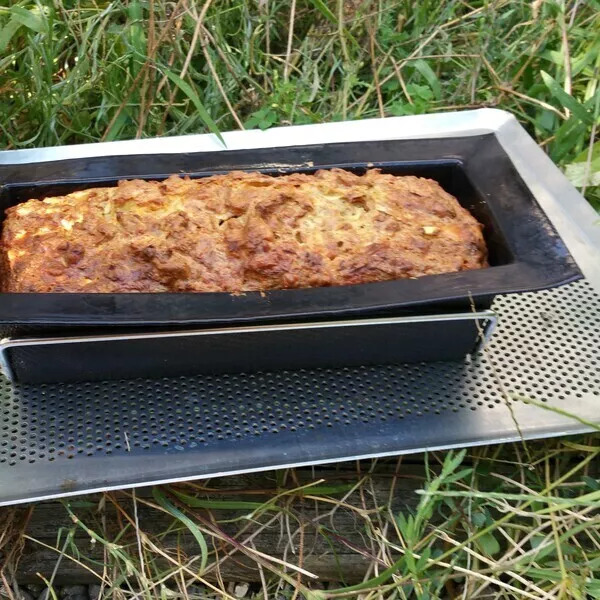 Quatre-quarts salé aux courgettes