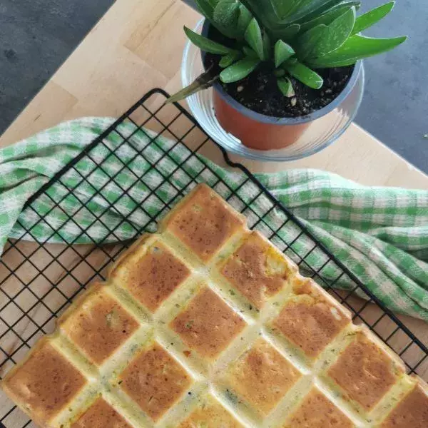 Cake carotte-courgettes chèvre façon cubicube