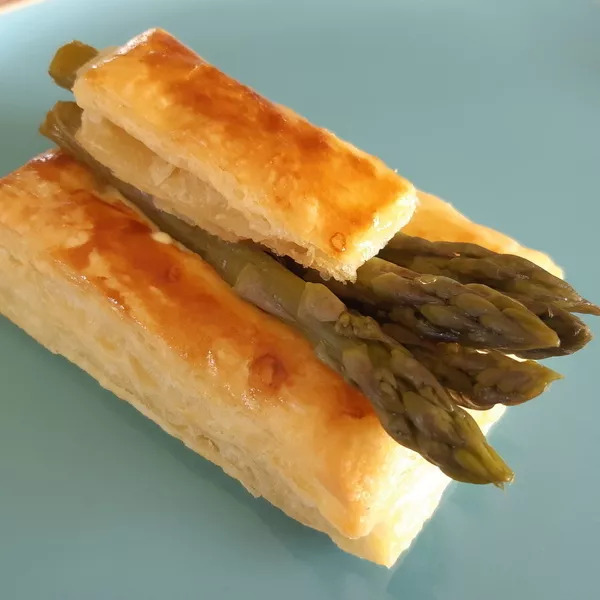 FEUILLETES AUX ASPERGES