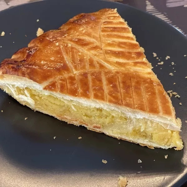 Galette des rois Frangipane à la crème pâtissière tellement onctueuse !