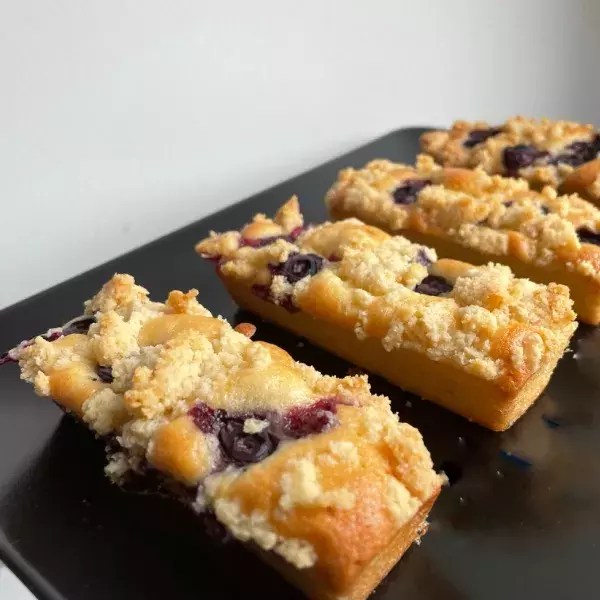 Cake façon crumble aux myrtilles