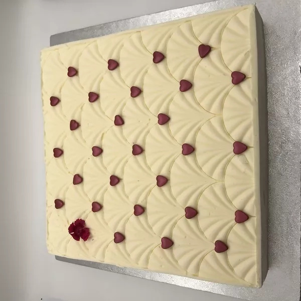 Entremets mascarpone sur croustillant framboise 