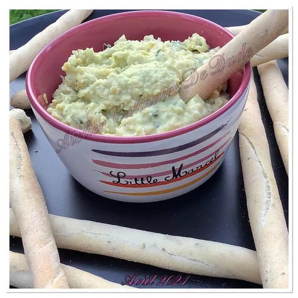 Houmous  de pois chiches, sésame et basilic (Dude)