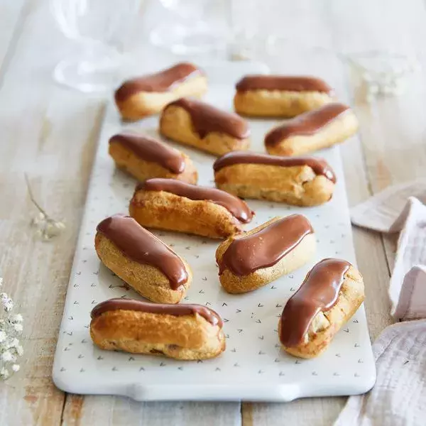 Mini éclairs au chocolat