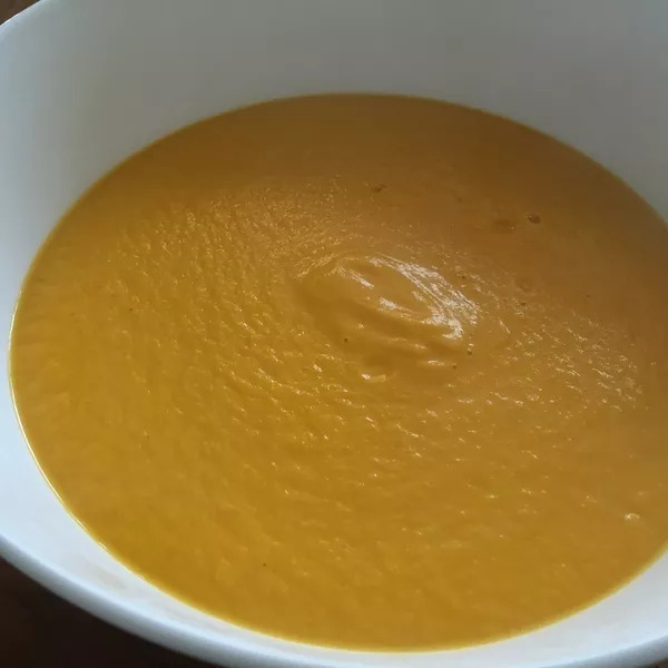 velouté de carottes curry et vache qui rit