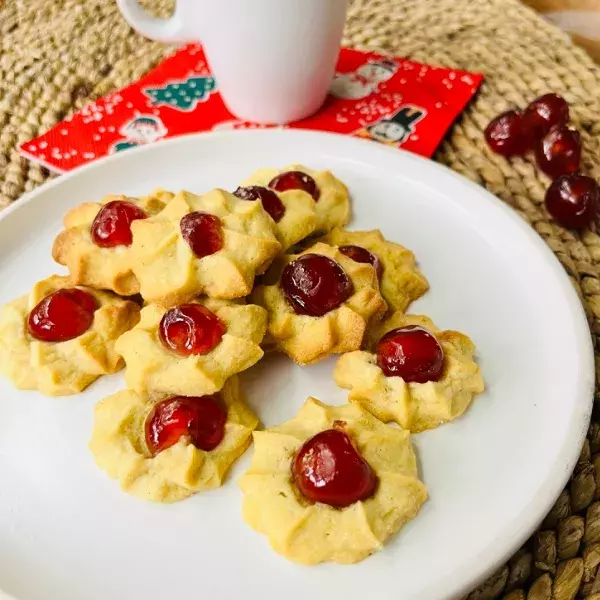 PETITS FOURS CERISES