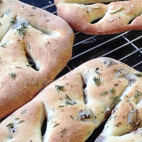 Fougasse aux olives