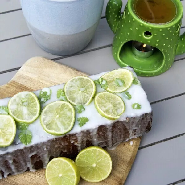 Cake d’été à la mangue glaçage Mojito