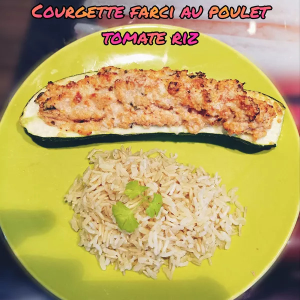 Courgettes farcies poulet riz tomate