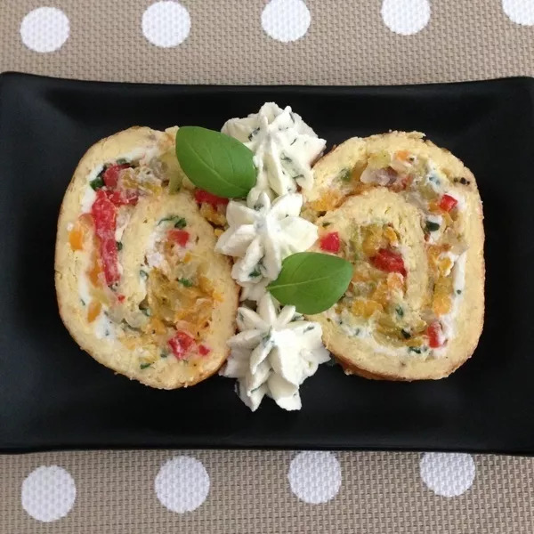 Roulé à l'emmental et aux légumes