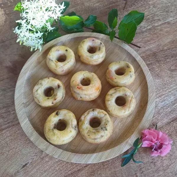 Mini moelleux courgette, chèvre et tomates confites