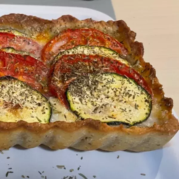 Tarte à la courgette et tomates 