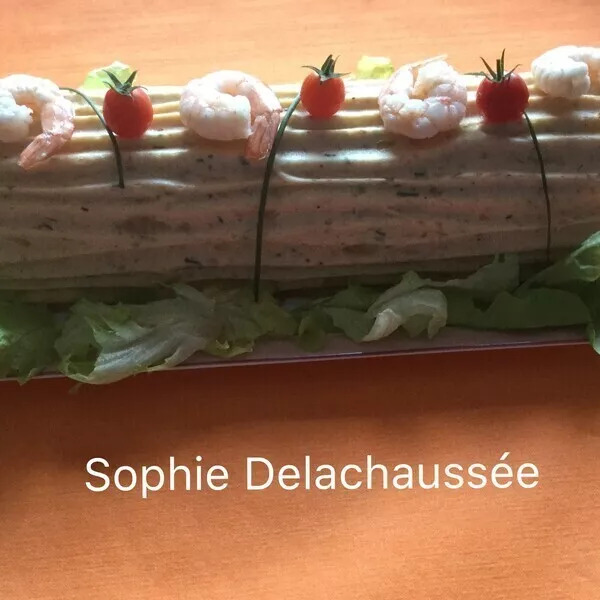 Bûche de Saumon aux Crevettes Roses