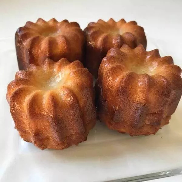 Cannelés bordelais by LR